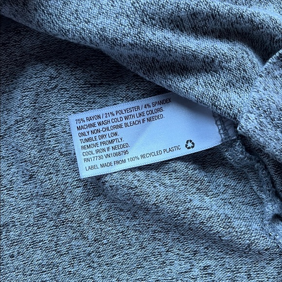 A New Day sleeveless sweater - Picture 6 of 6